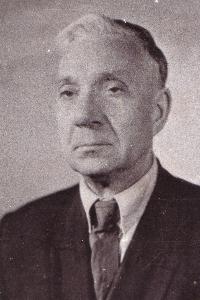 Влазнев Василий Алексеевич (1899-1992)